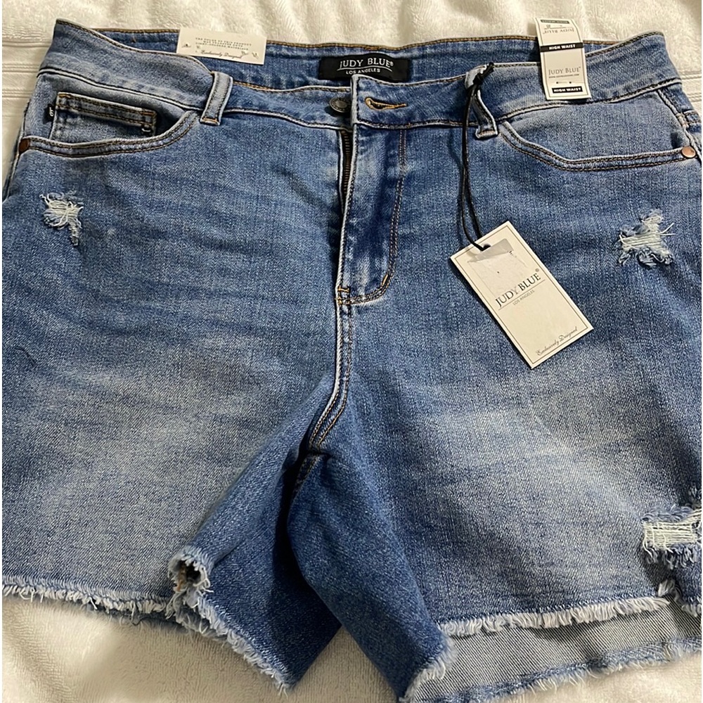 Judy Blue High Waisted  Shorts. NWT lightly distressed denim shorts.